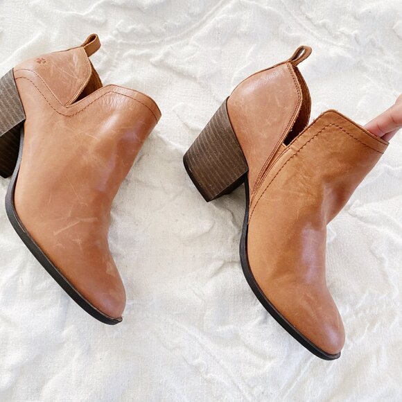 Lucky Brand Branndi Heeled Bootie Size 7 New $129 - Picture 5 of 8